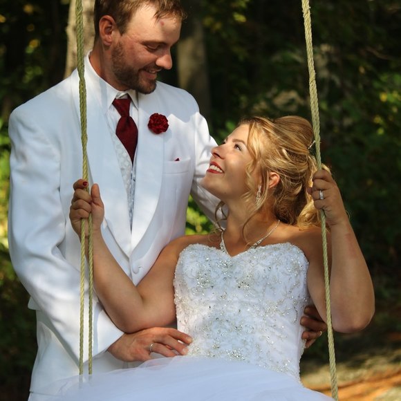 Meet your Posher, Veronique - Picture 1 of 1